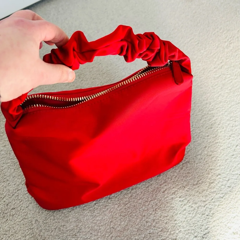 Stoney Clover Lane scrunch bag ruby - Picture 3 of 12